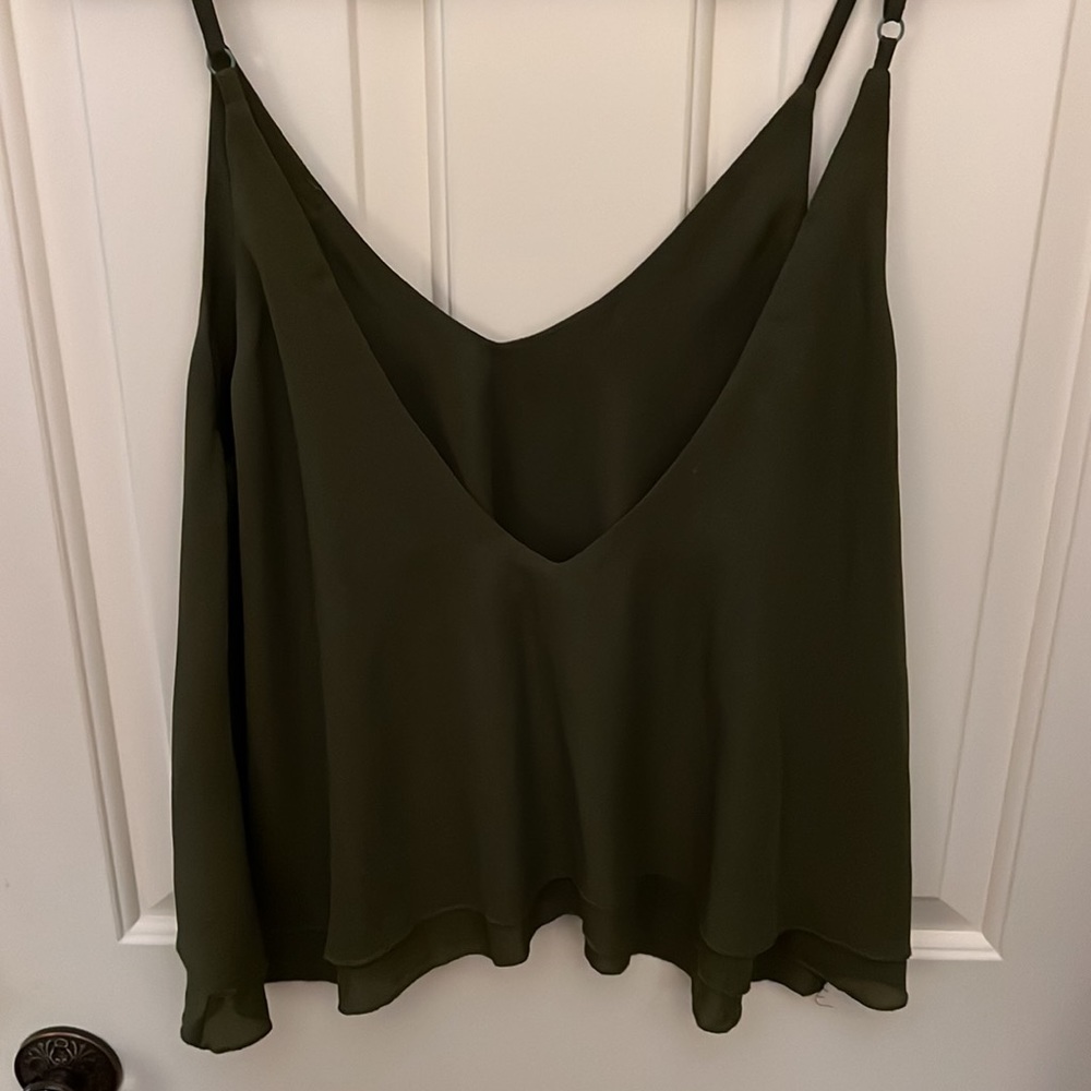 Green Flowy Tank - Picture 2 of 2